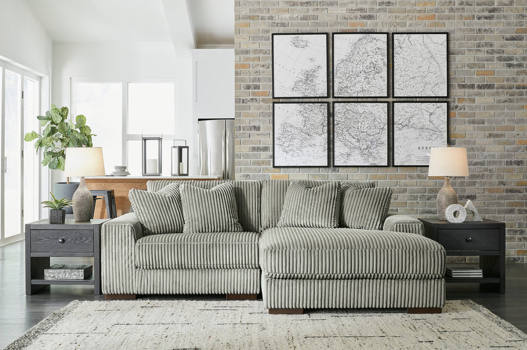 Lindyn Fog Gray Sectional