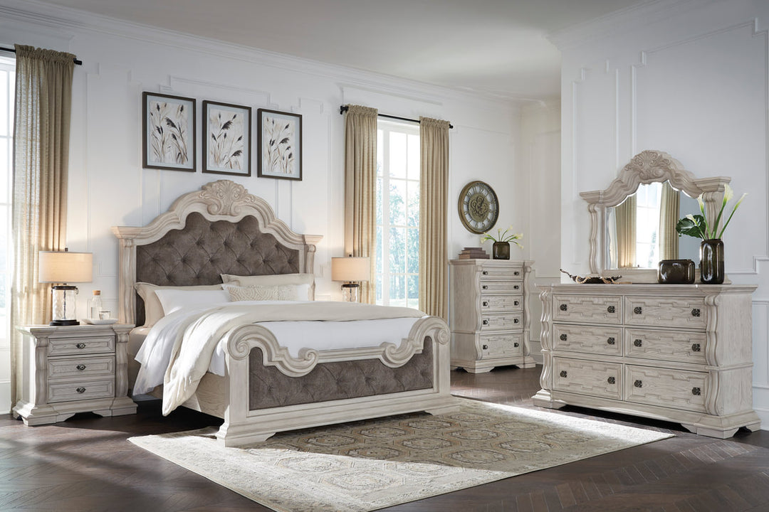 Antique White 5-Piece Bedroom Set (Bed, Dresser, Mirror, Chest & Nightstand)