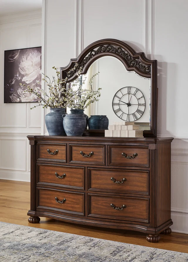 Brown 5-Piece Bedroom Set (Bed, Dresser, Mirror, Chest & Nightstand)