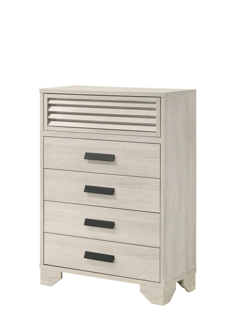 Sarter Chest