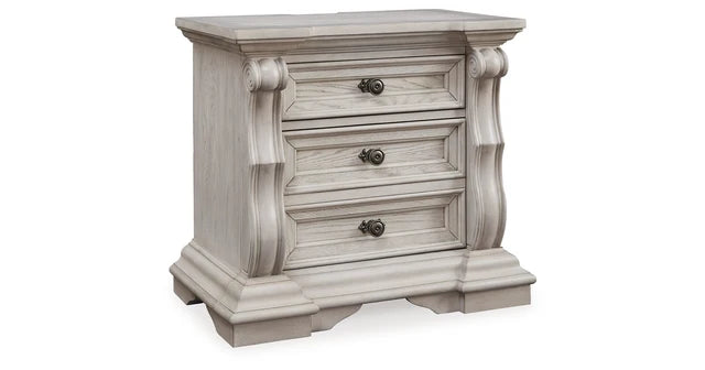 Antique White 5-Piece Bedroom Set (Bed, Dresser, Mirror, Chest & Nightstand)