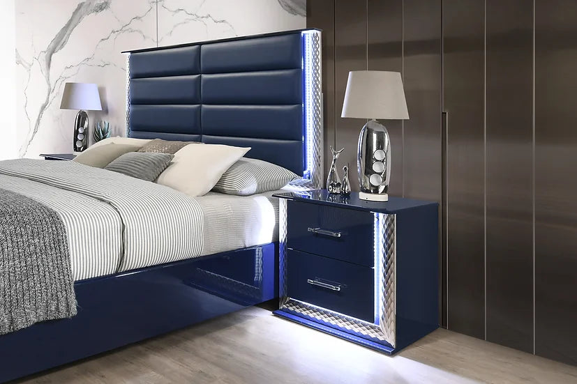 B80 Aya LED Platform Bedroom Set