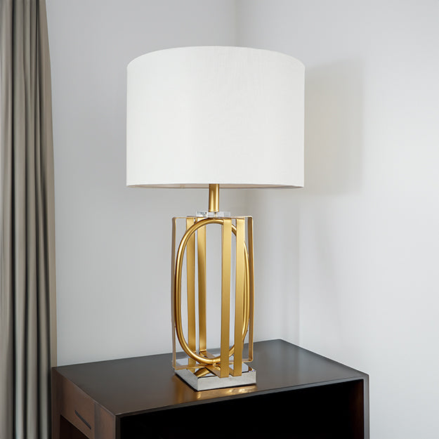 CM 6283T TABLE LAMP